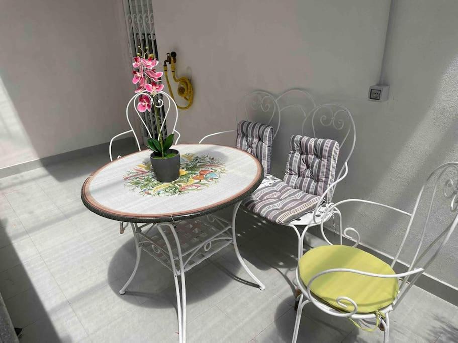 La Casa Di Lillidu - Napoli Most Exclusive Area Apartment ภายนอก รูปภาพ