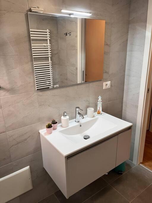 La Casa Di Lillidu - Napoli Most Exclusive Area Apartment ภายนอก รูปภาพ